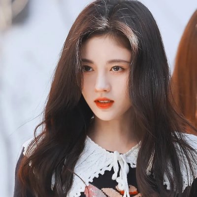 我是纳斯琳